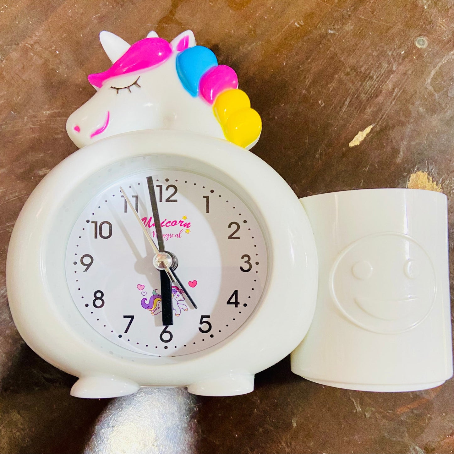 Unicorn Alarm Clock with Pen Stand